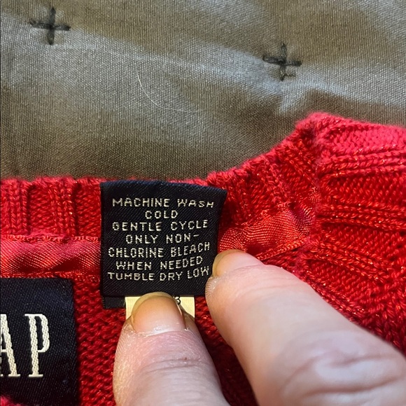 GAP Girls Sparkly Red Cardigan, S - Picture 3 of 4